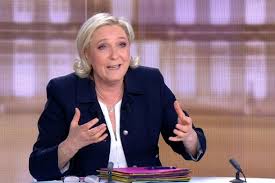 Marine le pen serait en tête du 1er tour en 2017 dans tous les cas de figure : Debat D Entre Deux Tours Le Jour Ou Marine Le Pen S Est Noyee Le Point