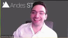 POLSKY CENTER FOR ENTREPRENEURSHIP AND INNOVATION ANNUAL REPORT 2021-2022  ENTREPRE POLSKY POLSKY CENTER FOR ENTREPRENEURSHIP AND