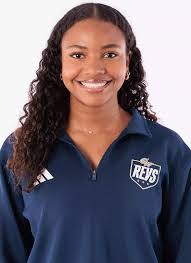 Melody Williams's Instagram, Twitter & Facebook