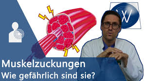 Als Muskelzuckungen Muskelzucken In Oberschenkel Arm Auge Wade Zunge Ursachen Faszikulation Youtube
