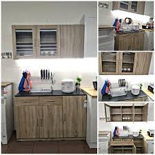 Kitchen set merupakan salah satu komponen yang penting dalam dapur. Kitchen Set Product Informa Termurah Free Ongkir Pablo Kitchen Set 2 Unit Atas Bawah 1 2m Motif Kayu Shopee Indonesia