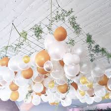 50 Awesome Balloon Wedding Ideas Wedding Balloon Decorations Wedding Balloons Wedding Ceiling Decorations