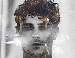 Justin Grinnell's Instagram, Twitter & Facebook