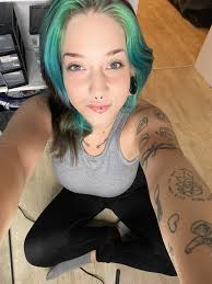 If you're 40 and above give me a hi 👋