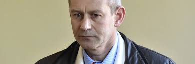 Z podmínky na pět a půl roku zvýšil soud trest majiteli fotovoltaické  elektrárny Petrovice u Borovan — ČT24 — Česká televize