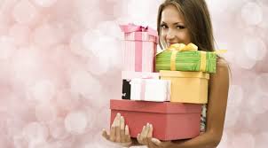 To provide a hint of guidance, we're presenting you with a range of perfect gifts for her, from the avid travelers to beauty buffs. Gift Ideas For Women Tips And Tricks For Choosing A Woman S Gift