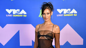Happy martin luther king jr. Mtv Vmas 2020 The Best Dressed Celebrities Of The Night Glamour