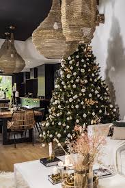 Decouvrez Les Idees De Jenny Gevaert Pour Votre Deco De Fetes Idee Deco Noel Decoration Fete Esprit De Noel