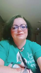 🦋Kicsi Icu🦋 (@kicsiicu)