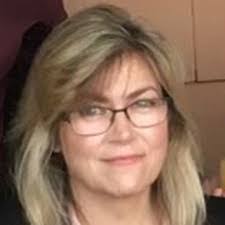 Sue Mcallister's Instagram, Twitter & Facebook