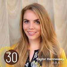 Lisa Koons's Instagram, Twitter & Facebook