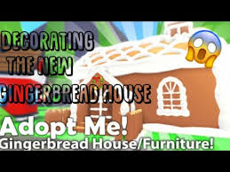 These gingerbread house tips will make sure that your next project will be a stunner. Decorating The New Gingerbread House Libby Roblox Adopt Me Youtube