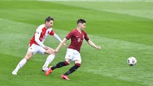 Slavia predčasne oslavovala už majstrovský titul a pôjde si pre ďalšiu trofej. Npejtkckyhb7im