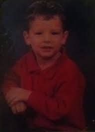 This picture is of the whitehead family . Dorothy whitehead was in her 60s  when i knew her 1970s . They all lived in Parkavenue until the mothers  death in her late