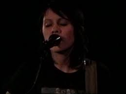 At Home With Tegan and Sara (Video)