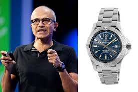 According to zik.ua, bill gates became the hero of a conspiracy theory during the coronavirus pandemic: Timebloid Top Watches Worn By Fortune500 Ceos Ch24 Pl