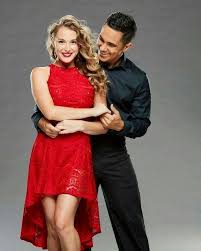 Is the actress who plays alexa penavega pregnant? Hallmark Movie Fanatics Alexa Penavega And Carlos Penavega Sail Through