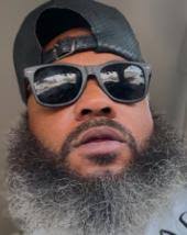 Patrick Hewett's Instagram, Twitter & Facebook