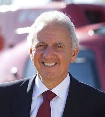 Daniel Sigaud's Instagram, Twitter & Facebook