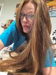 Im a single mom of 2 boys, 26 and 6. Im currently unemployed. Im here to  engage and help others and meet new people.