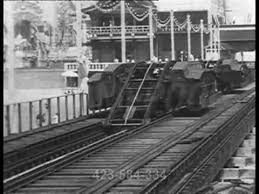 The Stern S Duplex Railway From Early 20th Century Coney Island Which Allowed Train Cars On The Same Track To Move Directly Coney Island 20th Century Train Car