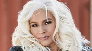 Beth Chapman's Daughters Sue Over Memorial Fund, Dog Calls it BS