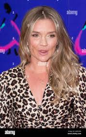 Gillian Webb's Instagram, Twitter & Facebook