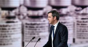 Selon plusieurs médias, l'ile de france et le grand est pourraient être visés. Covid 19 La France Tente D Eviter Le Confinement L Egypte Vaccine Le Quotidien