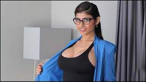Mia Khalifa shares Nadigaiyar Thilagam Savitris photo! Know why - Tamil  News - IndiaGlitz.com