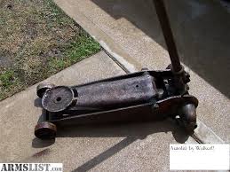 For Sale Trade Hydraulic Floor Jack 1941 Walker Auto Lift 3 000 Lbs Antique Ton And A Half Lifted Cars Floor Jack Trading