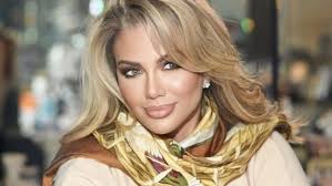 Kristi Schiller's Instagram, Twitter & Facebook