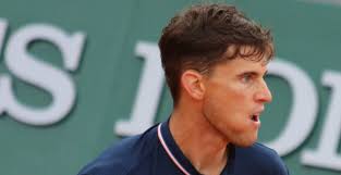 Dominic thiem portrait in fantastic beasts serie. Dominic Thiem Steigt Bei Wiener Schokoriegel Startup Neoh Ein