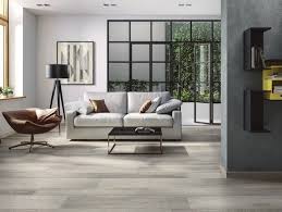 Fliesen für bad, küche, wohn ihr fliesenfachhandel. Einrichtungstipp Fur Hamburg Trend Zu Grossformatigen Fliesen