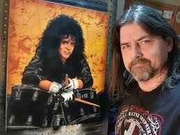 Jimmy surprises #BillyCrudup with his very own Sardi's portrait!  #FallonTonight