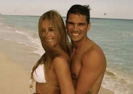 Maura rivera and mark gonzález have been married for 9 years. El Homenaje Con Que Maura Rivera Celebro A Mark Gonzalez Al Cumplir 35 Anos
