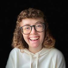 Melissa Faust's Instagram, Twitter & Facebook