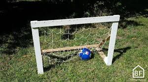 But De Foot En Bois De Palettes But De Foot Espaces De Jeux Exterieurs Palette Bois