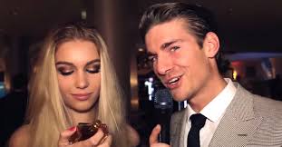 Lượt xem 13 n2028 năm trước. Parfums Sexappeal Ein Interview Mit Jeremy Fragrance Interviews