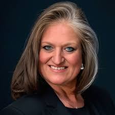 Tamara Heidrich's Instagram, Twitter & Facebook