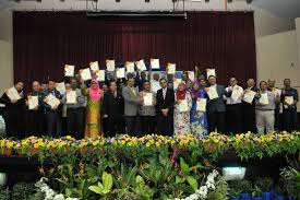 Regional division covers 16% of the total area of ??the state of johor with 300.111 hectares. Facebook