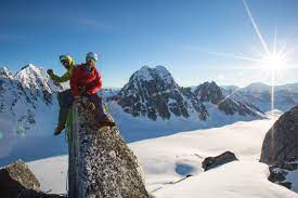 Occasionally mistakes are made, designs don't work out. Patagonia Vs The North Face A Deeper Look At These Leading Brands Gearjunkie