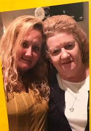 Diane Cocorikis's Instagram, Twitter & Facebook