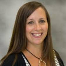 Ellen Downs's Instagram, Twitter & Facebook