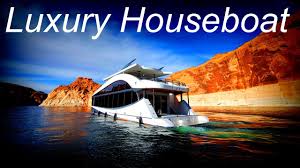 The dale hollow reservoir is a reservoir situated on the kentucky/tennessee border. Bravada Luxury Houseboat The Invictus Youtube