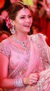 Aamna Sharif Wedding Reception Pink All The Way Silver Diamond Jewels My Wedding Planning Mwp Indian Bridal Indian Bridal Lehenga Indian Bridal Sarees