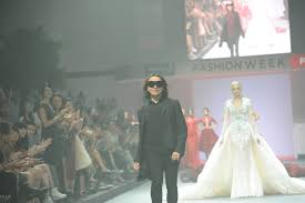 We use publicly available data and resources to ensure that our dating stats and continue to the next page to see michael cinco net worth, popularity trend, new videos and more. Interview With Filipino Designer Michael Cinco Marie France Asia Women S Magazine