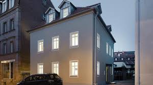 Das betrifft nicht nur die farbe, sondern auch die form der ziegel. Microapartments Sanierung Eines Mehrfamilienhaus Mit Kfw Fordermitteln Kredit