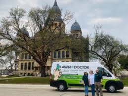 Eaton mulching and yard cleaning services, all american turf beauty, inc., new horizon lawn services, 4men outdoor services, v and p lawn maintenance and handyman services. Lawn Care In Denton Lawn Doctor Of Denton