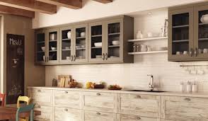 11 facons de redonner du style a vos vieilles armoires de cuisine kitchen renovation kitchen cupboards design indian kitchen