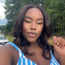 Yosohn tried to buy his mom Ari fletcher a Chanel bag to get out of trouble  😂